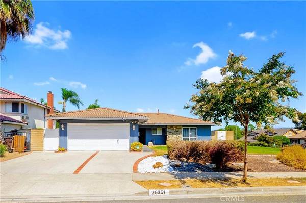 25251 Hartog ST, Laguna Hills, CA 92653