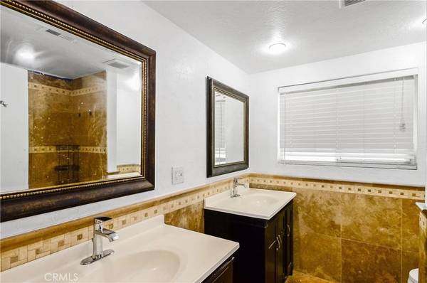 25251 Hartog ST, Laguna Hills, CA 92653
