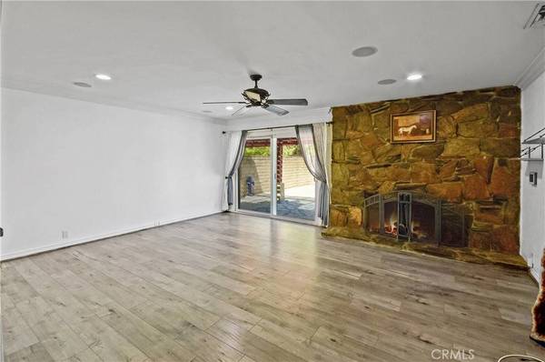 25251 Hartog ST, Laguna Hills, CA 92653