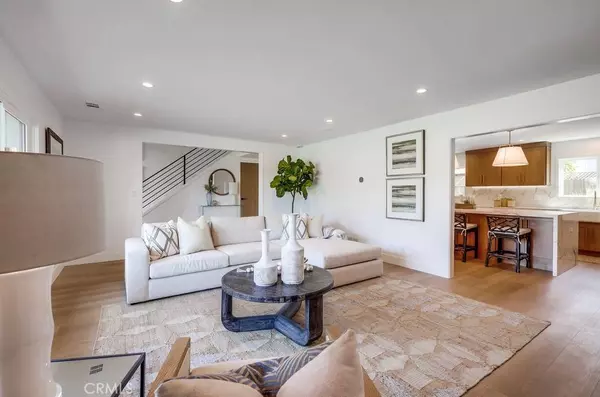 2027 Kornat DR, Costa Mesa, CA 92626