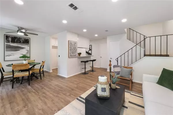 1634 Iowa ST #B, Costa Mesa, CA 92626