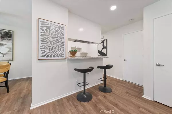 1634 Iowa ST #B, Costa Mesa, CA 92626