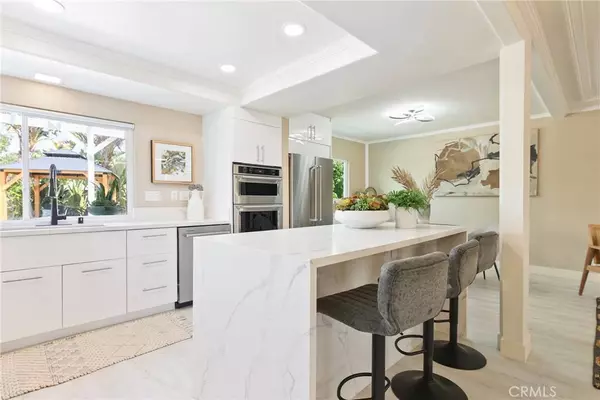 2798 2798 Redwing, Costa Mesa, CA 92626