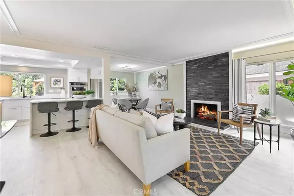 2798 2798 Redwing, Costa Mesa, CA 92626