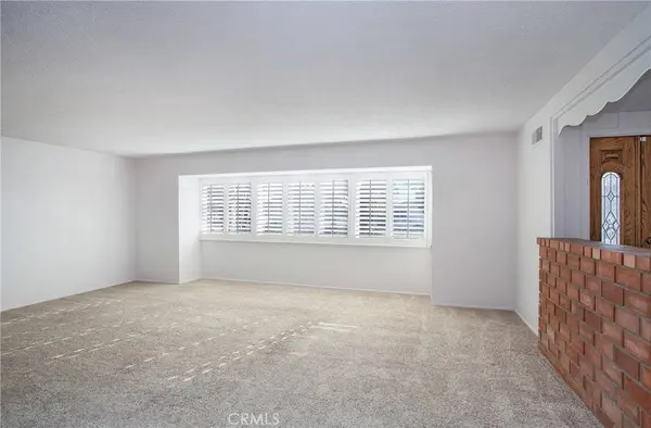 2968 Ceylon, Costa Mesa, CA 92626
