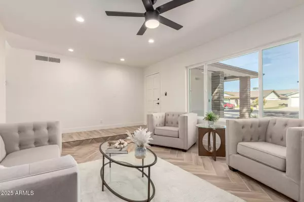 2313 E EL PARQUE Drive, Tempe, AZ 85282