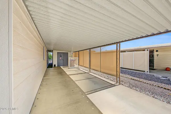 519 S 83RD Way, Mesa, AZ 85208
