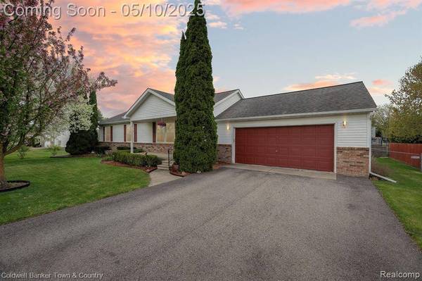 9361 SUMMERLAND Drive, Northfield Twp, MI 48189