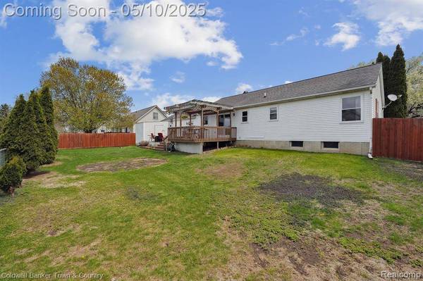 9361 SUMMERLAND Drive, Northfield Twp, MI 48189
