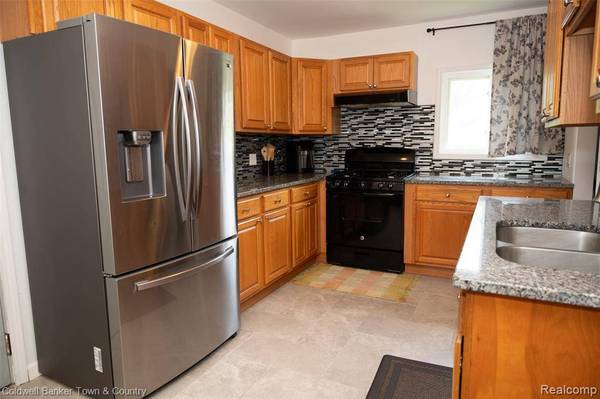 2525 Eastlawn Street, Ypsilanti, MI 48197