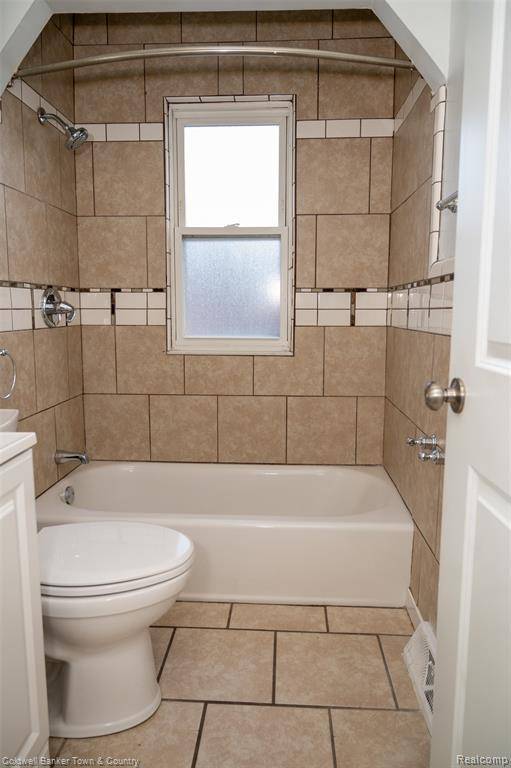 4705 S Middlebelt Road, Westland, MI 48186