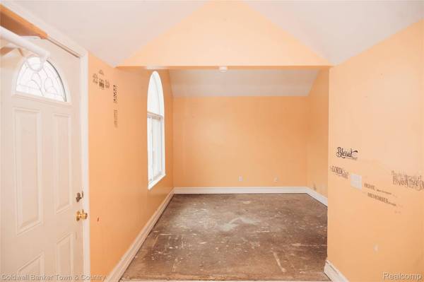 1733 WESTWOOD DR, Troy, MI 48083