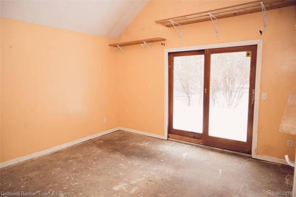 1733 WESTWOOD DR, Troy, MI 48083