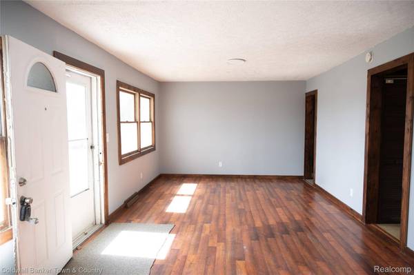 4111 Merritt RD, Ypsilanti, MI 48197