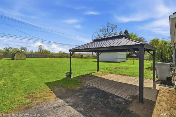 6151 Stephen, Brightoncity_livingston, MI 48116