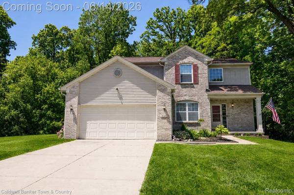 9120 Lakewood DR, Northfield Township, MI 48189