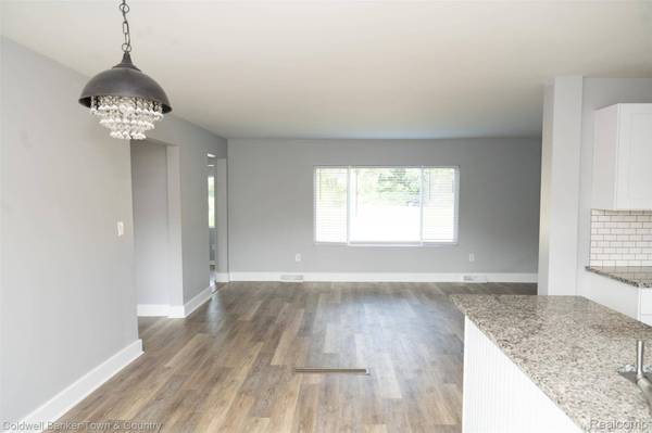 5080 Chilson RD, Genoa Township, MI 48843