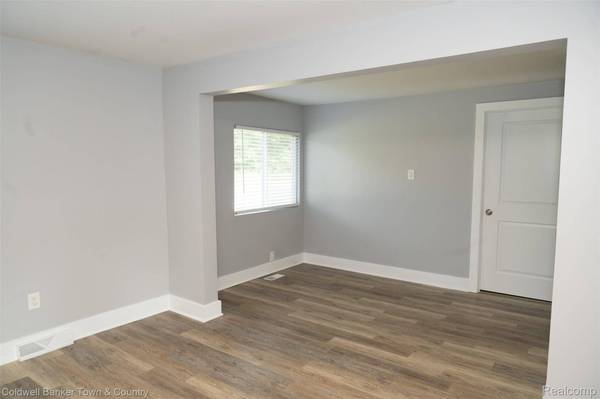 5080 Chilson RD, Genoa Township, MI 48843