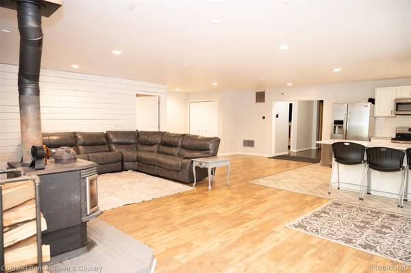 6150 Fleming RD, Cohoctah Township, MI 48836