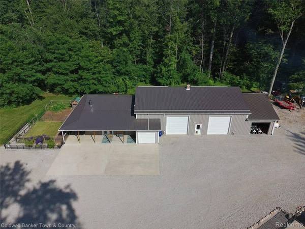 6150 Fleming RD, Cohoctah Township, MI 48836