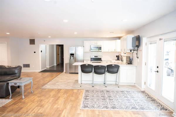 6150 Fleming RD, Cohoctah Township, MI 48836