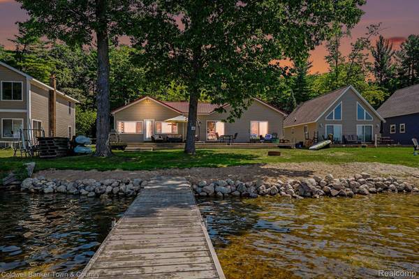 4847 Franklin ST, Plainfield Township, MI 48739