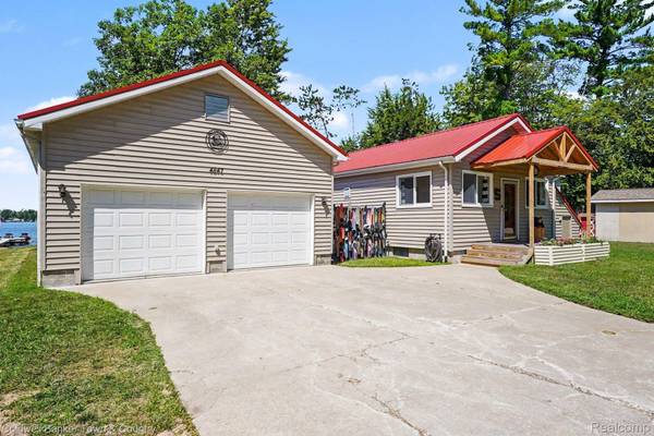 4847 Franklin ST, Plainfield Township, MI 48739