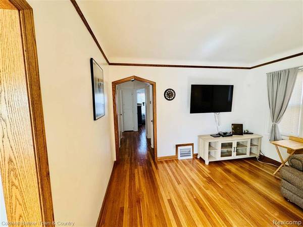 1610 Michigan Boulevard, Lincoln Park, MI 48146