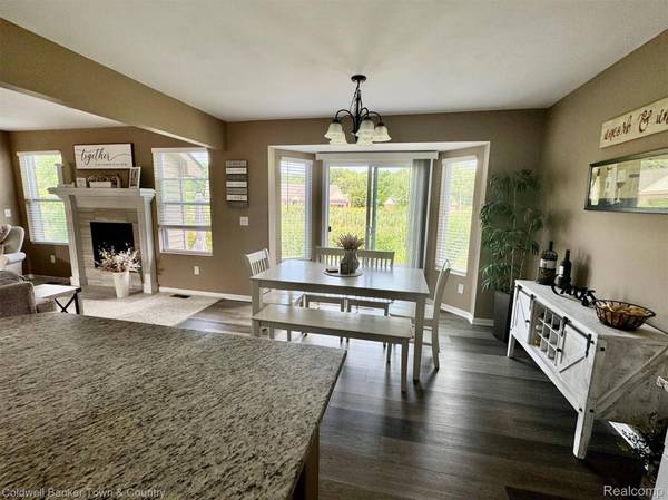 19723 Granger DR, Brownstown Charter Township, MI 48174