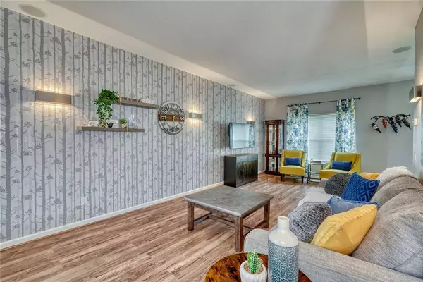 56 Haywards Heath, West Henrietta, NY 14586