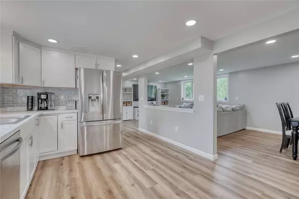 356 Wildbriar RD, Rochester, NY 14623