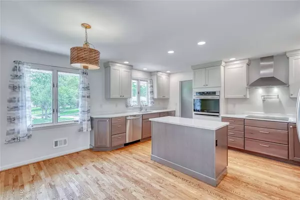 770 Van Voorhis AVE, Rochester, NY 14617