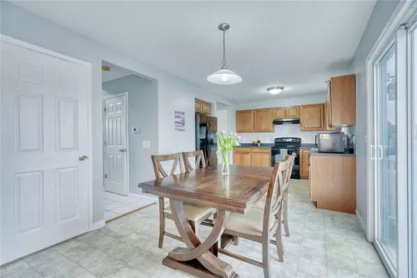 71 Westcombe PARK, West Henrietta, NY 14586