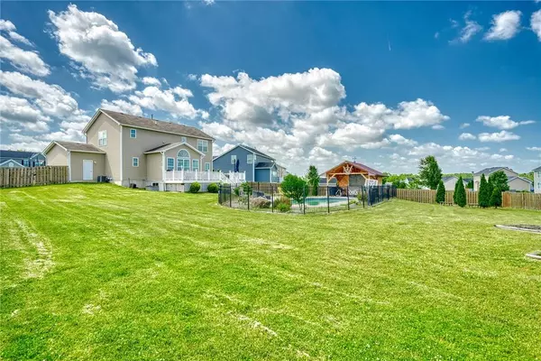 28 Blaydon Loop, West Henrietta, NY 14586