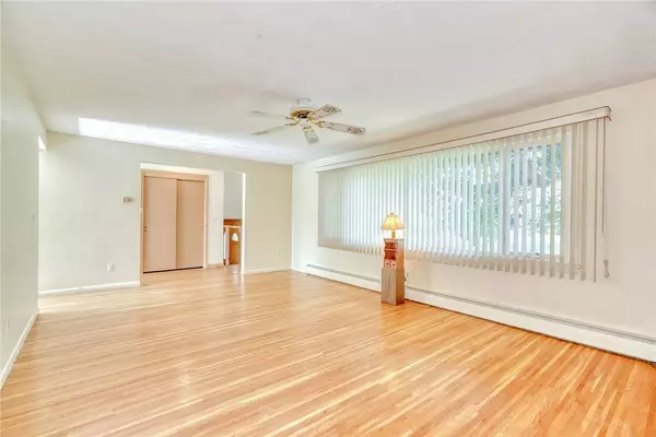 238 Fisher RD, Rochester, NY 14624