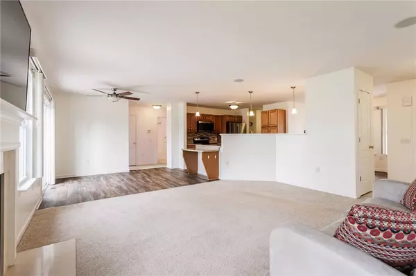 204 Westcombe PARK, West Henrietta, NY 14586