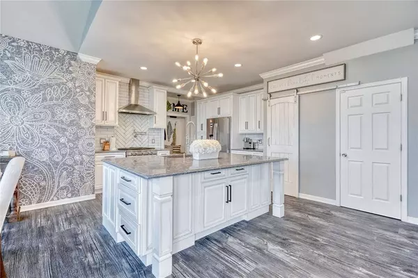 28 Blaydon Loop, West Henrietta, NY 14586