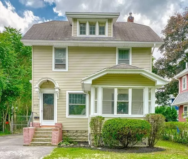 209 Versailles RD, Rochester, NY 14621