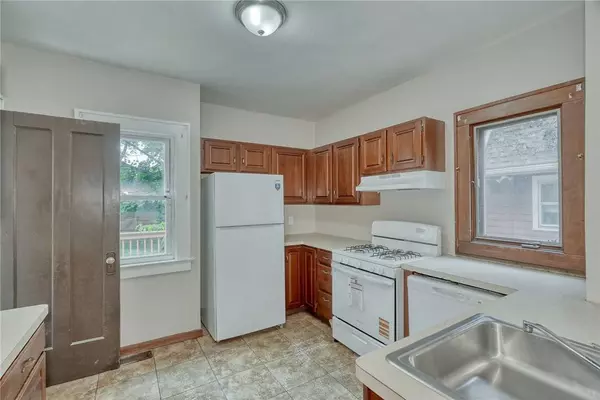 209 Versailles RD, Rochester, NY 14621