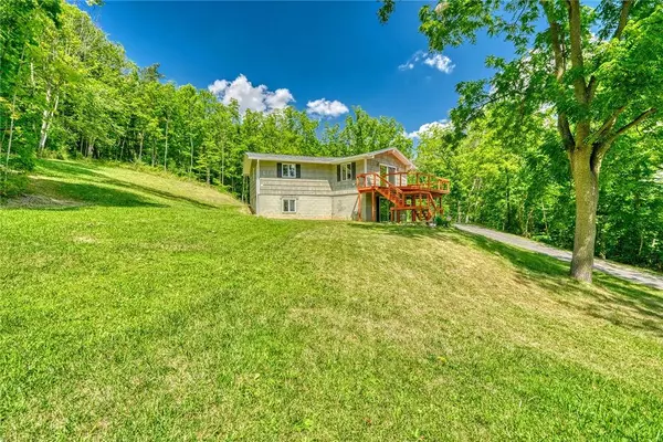 5308 Alpine DR, Honeoye, NY 14471