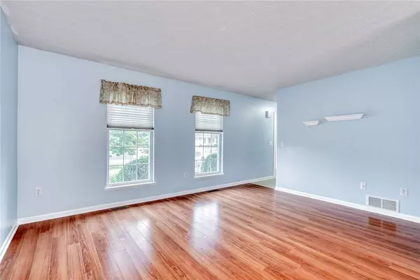 23 Sothery PL, Rochester, NY 14624