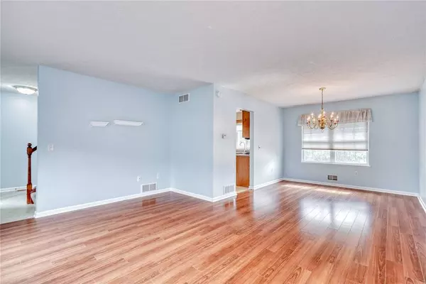 23 Sothery PL, Rochester, NY 14624