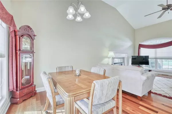 136 New Tudor RD, Pittsford, NY 14534