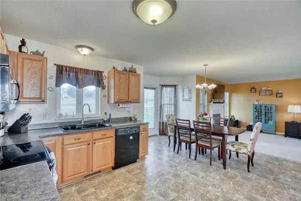 123 Longton PL, West Henrietta, NY 14586