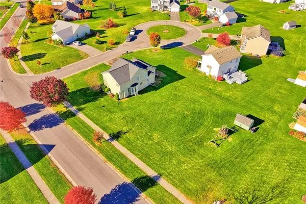 123 Longton PL, West Henrietta, NY 14586