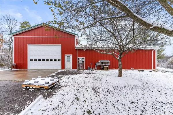 7625 Hallock RD, Bloomfield, NY 14469