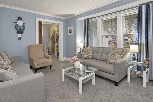 14 Burlington AVE, Rochester, NY 14619