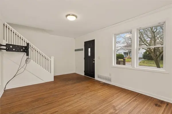 69 Chippendale RD, Rochester, NY 14616