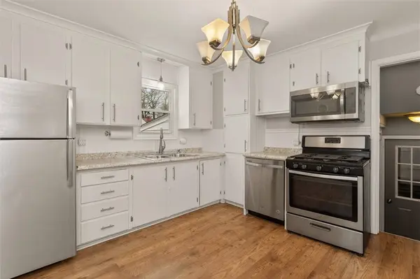 69 Chippendale RD, Rochester, NY 14616