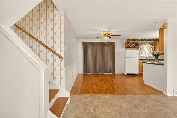 110 Colonnade DR, Rochester, NY 14623